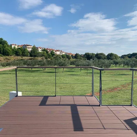 Floating House - Arena 2 Casa de Férias Pula