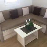 Floating House - Arena 2 Сasa de vacaciones