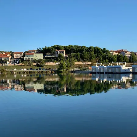 Floating House - Arena 2 Сasa de vacaciones Pula