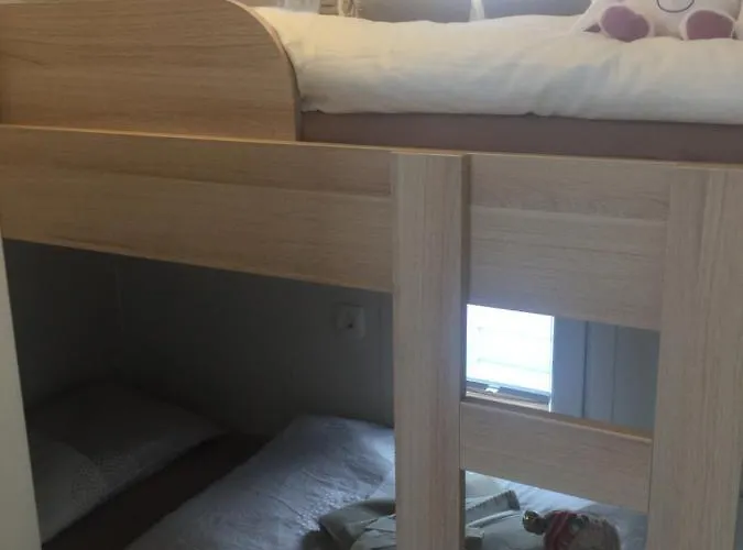 Floating House - Arena 2 Casa de Férias *