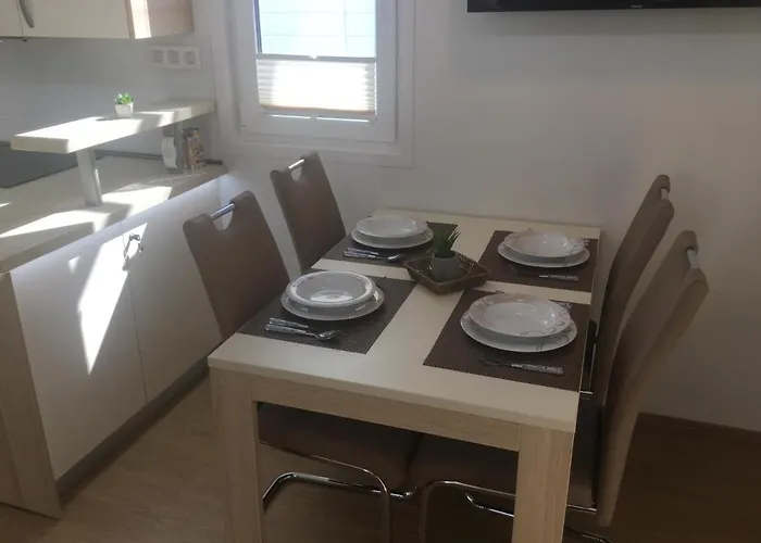 Floating House - Arena 2 Casa de Férias